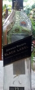 WHISKY JOHNNIE WALKER BLACK LABEL 12 AÑOS 750ML